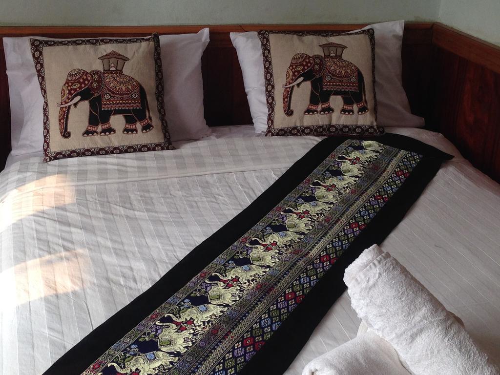 Villa Kingkham Riverside Luang Prabang Bagian luar foto