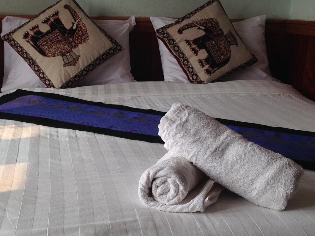 Villa Kingkham Riverside Luang Prabang Bagian luar foto