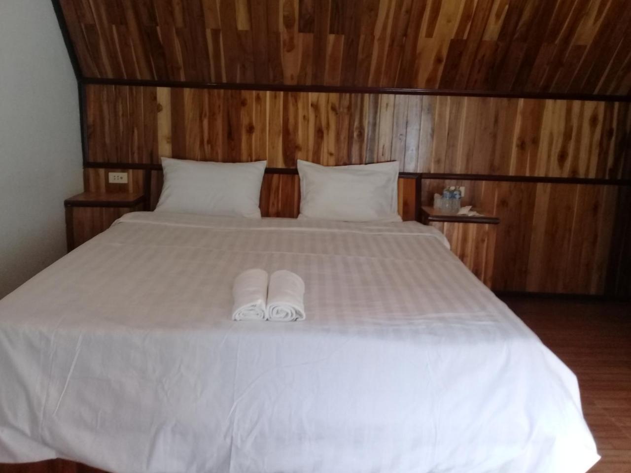 Villa Kingkham Riverside Luang Prabang Bagian luar foto
