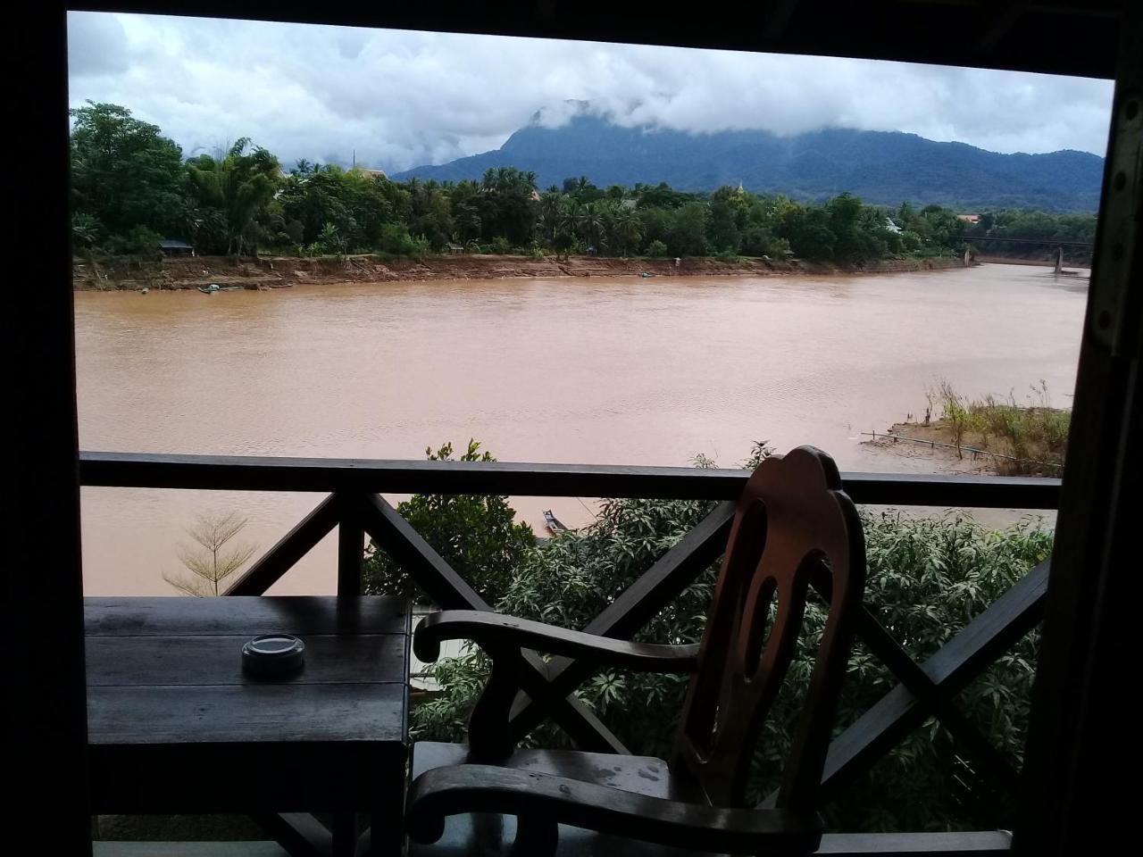 Villa Kingkham Riverside Luang Prabang Bagian luar foto